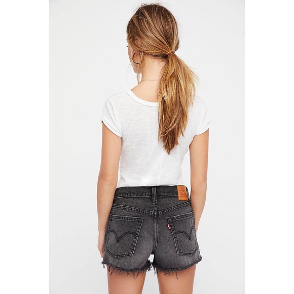 Free People Pants - FREE PEOPLE Levi's 501 Cutoff Shorts Distressed Raw Hem Size 26 NWT